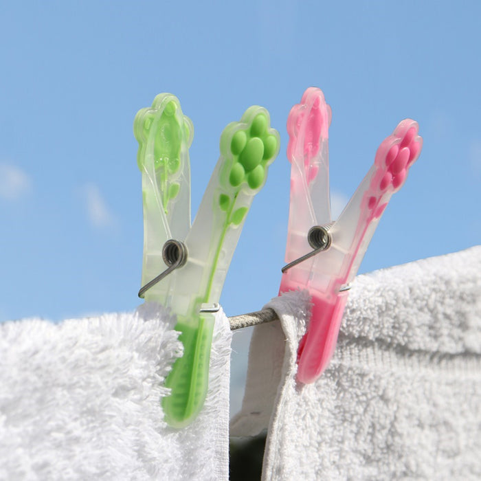 Pegs