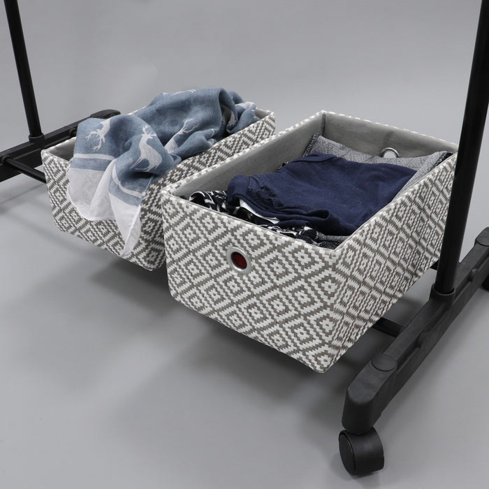 Adjustable Clothes Rail