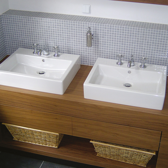 Bathroom Cleaner All Surfaces
