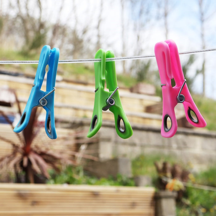 Pegs