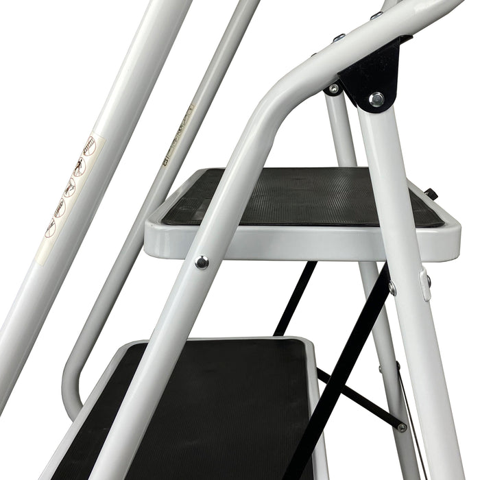 4 Step Ladder with Handrail