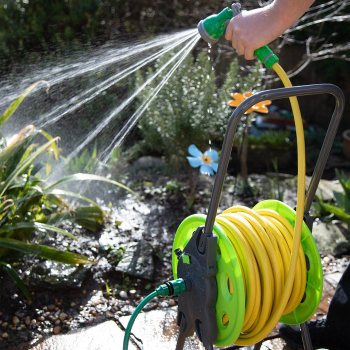 Professional Hosepipe Set with Attachments 30M