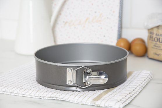 Cake Tin