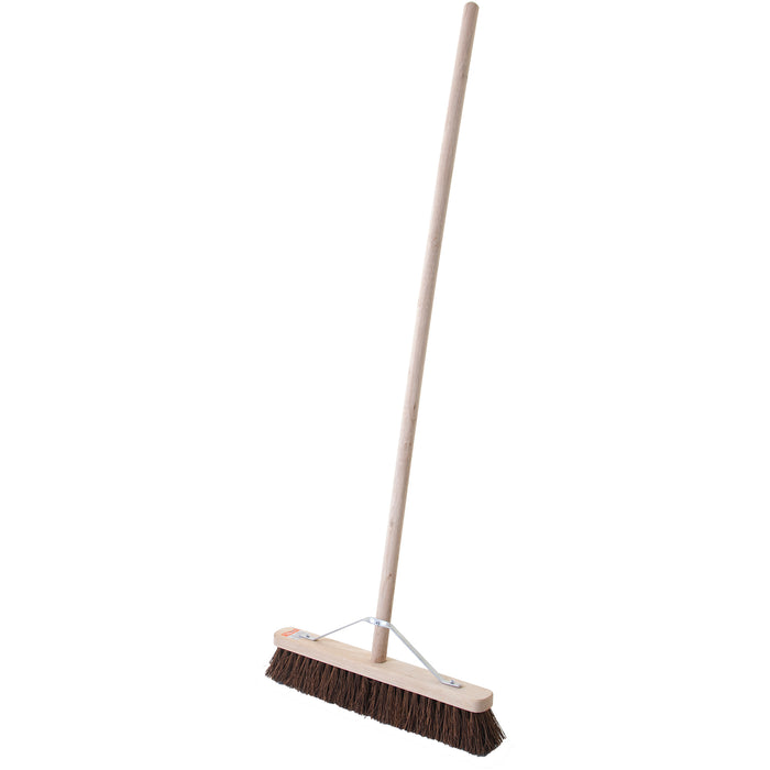 18" Stiff Bassine Broom with Handle & Bracket