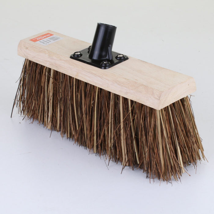 12" Bassine Farmyard Broom with Handle