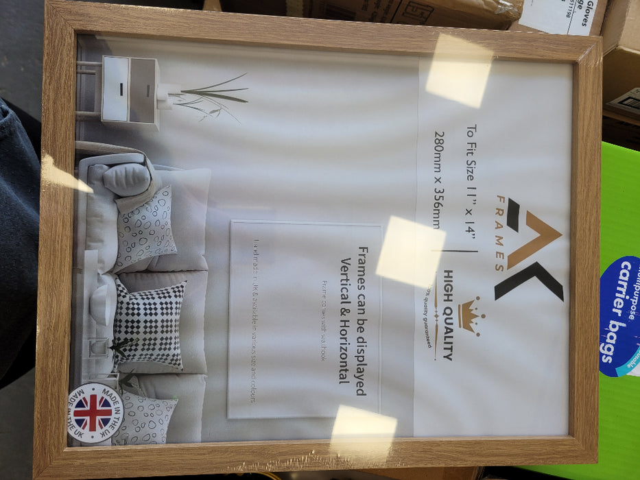 NDL 14x11 Oak Photo Frame