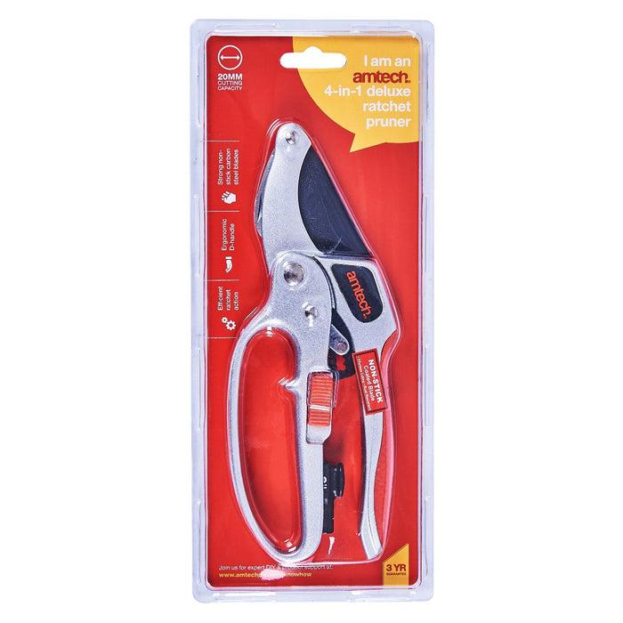 Pruner