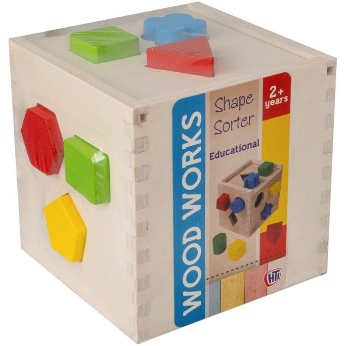 Shape Sorting Cube Classic