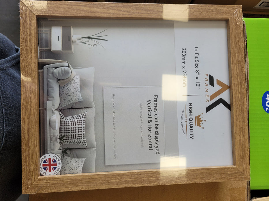 NDL 10x8 Oak Photo Frame